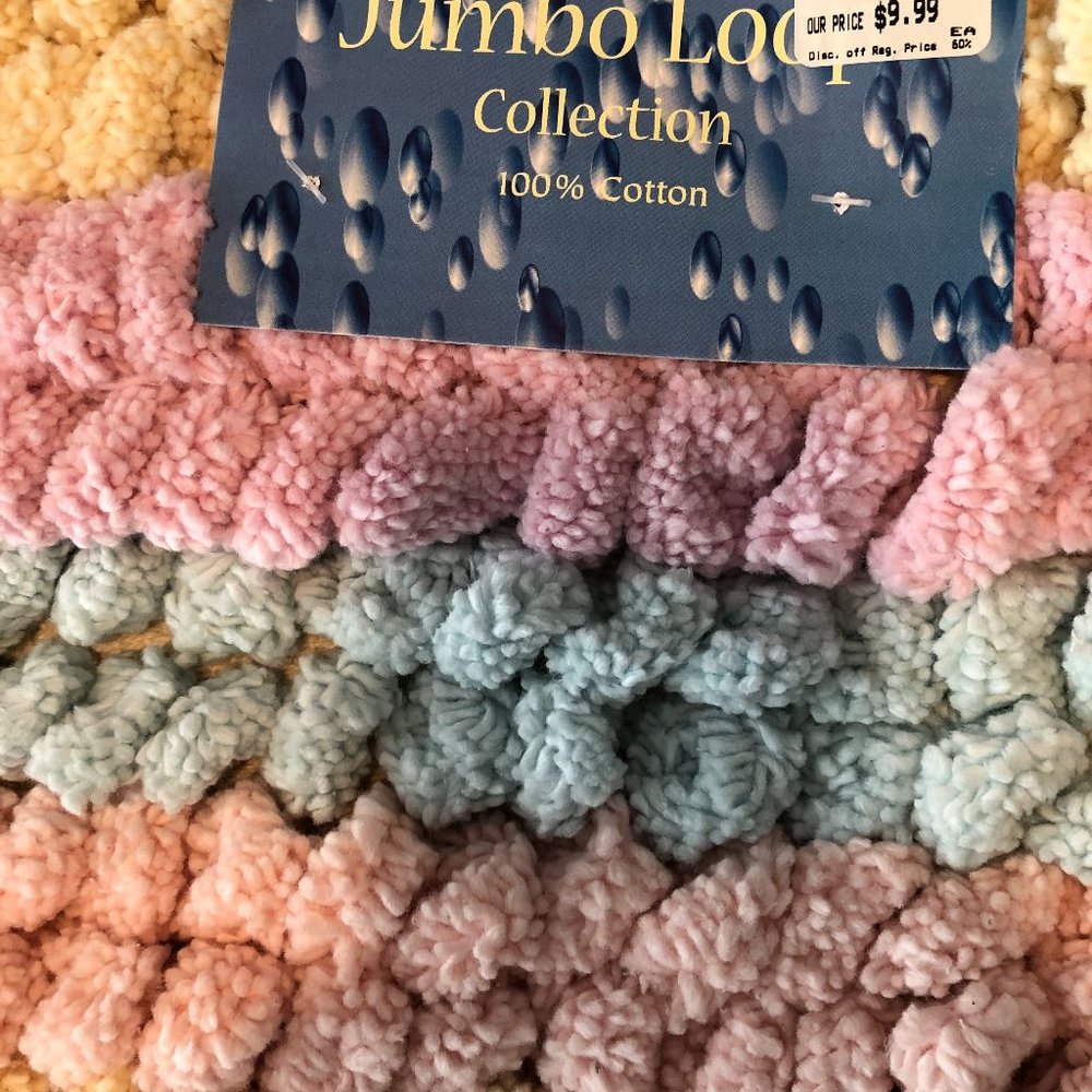 Brand New Beautiful Jumbo Loop Pastel Rug